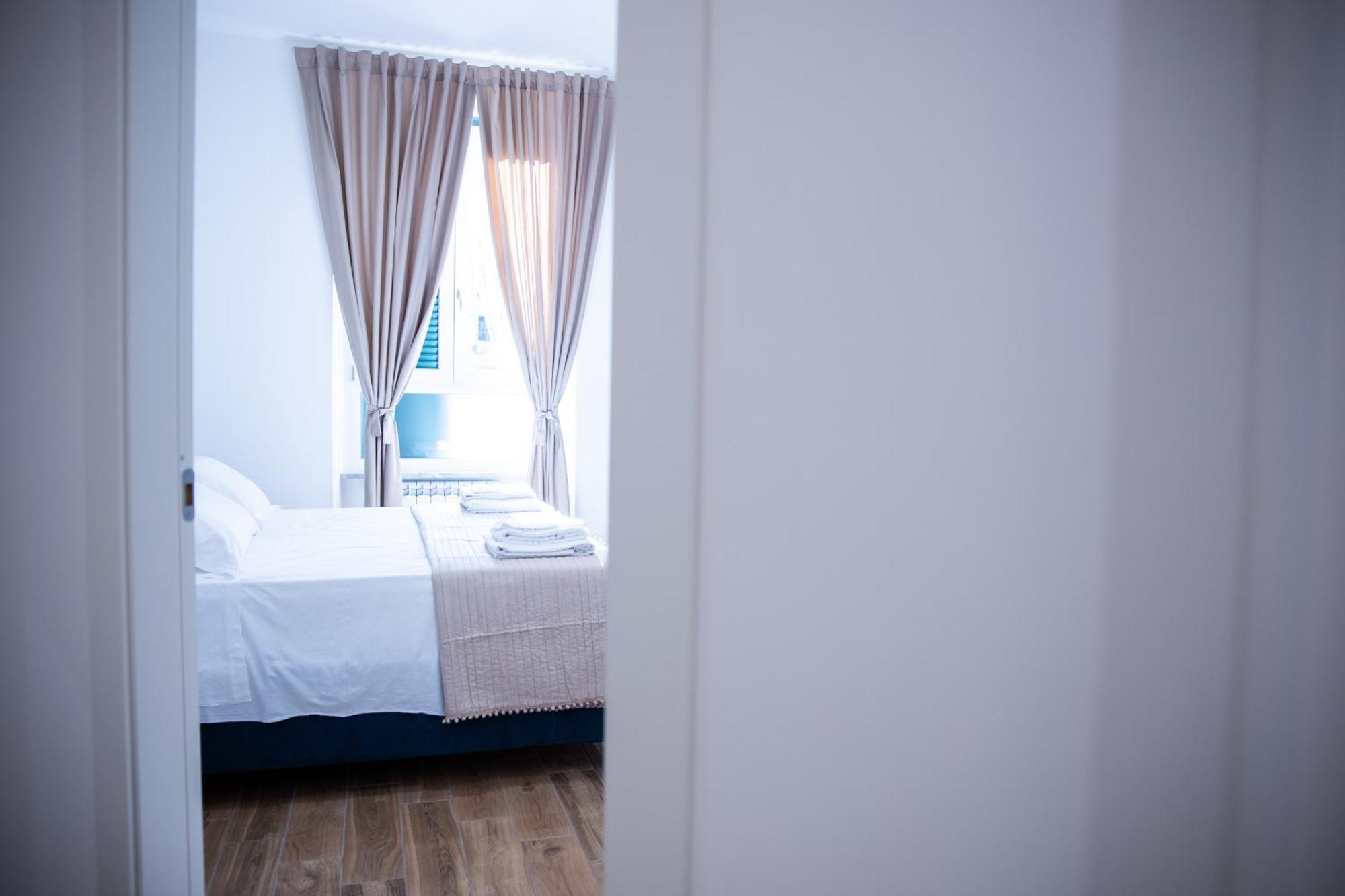 Bed & Breakfast Dimora Diaz Napels